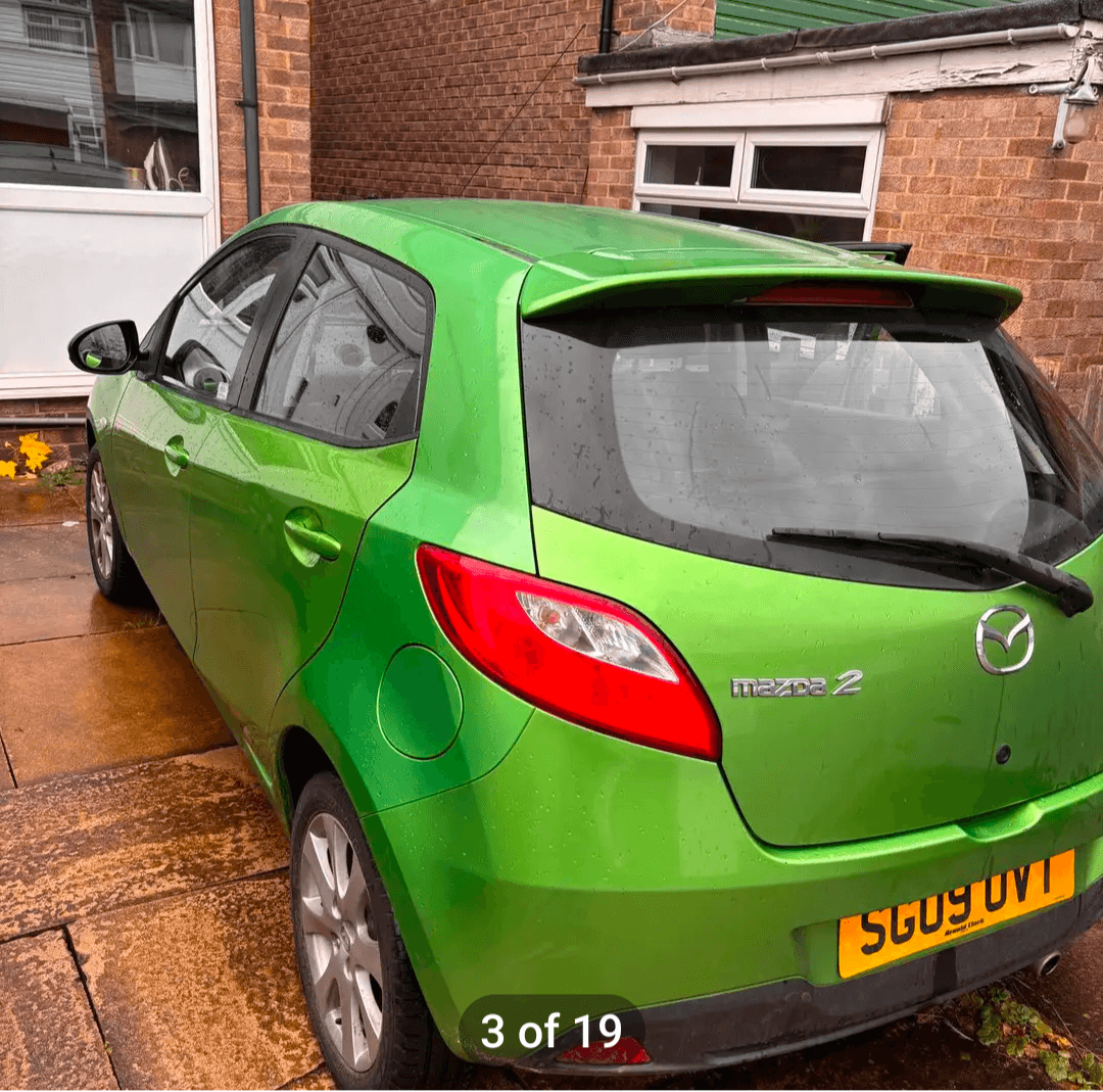 2009 MAZDA 2